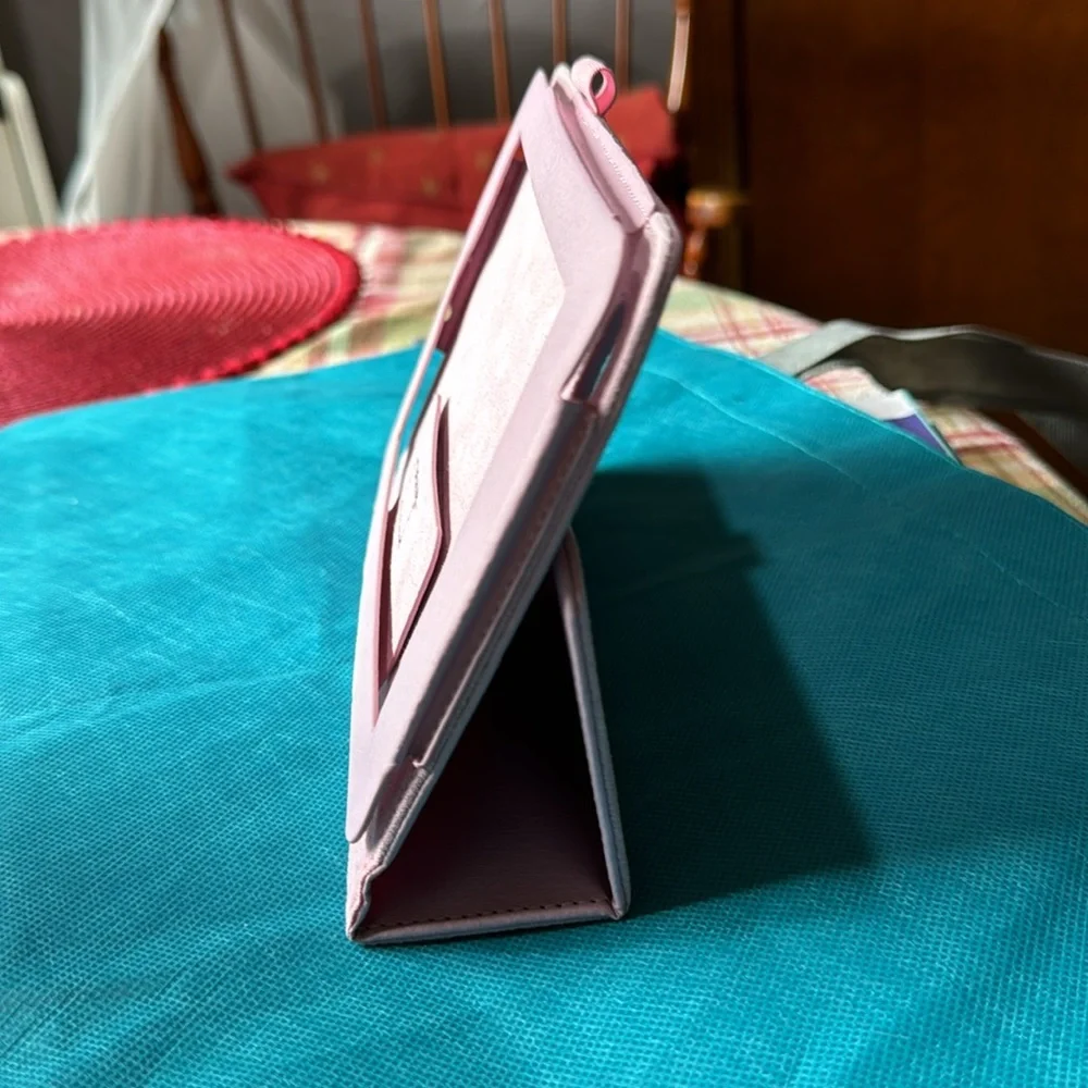 Kindle Fire Pink Cover/Stand Leather - Picture 5 of 5